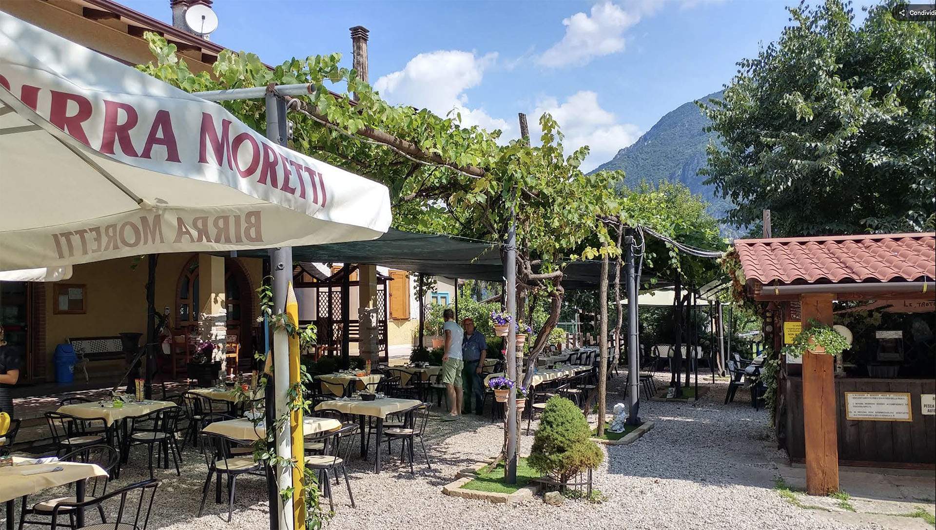 Ristorante Montanina Mangiare all'aperto